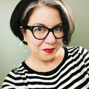 Meet your Posher, Andrea